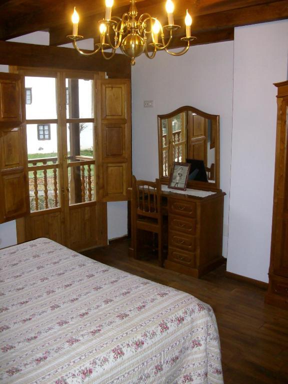 Casa Rural La Torre De Espinama Room photo