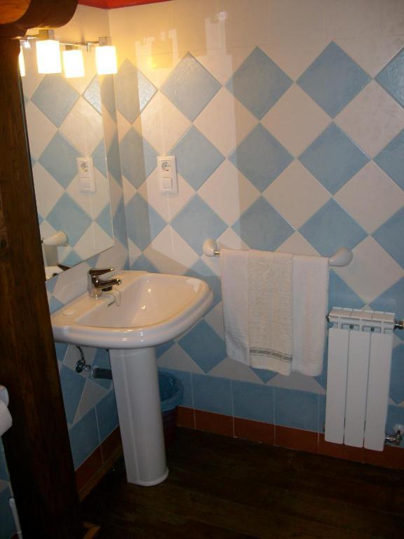 Casa Rural La Torre De Espinama Room photo
