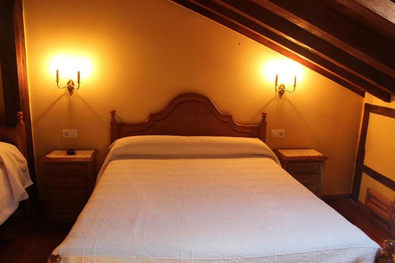 Casa Rural La Torre De Espinama Room photo