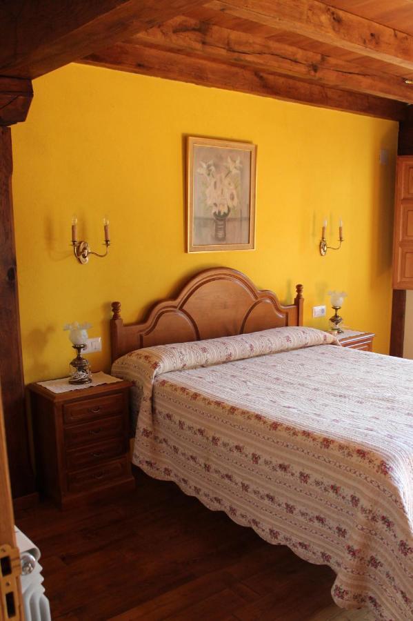 Casa Rural La Torre De Espinama Room photo