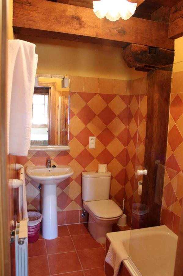 Casa Rural La Torre De Espinama Room photo